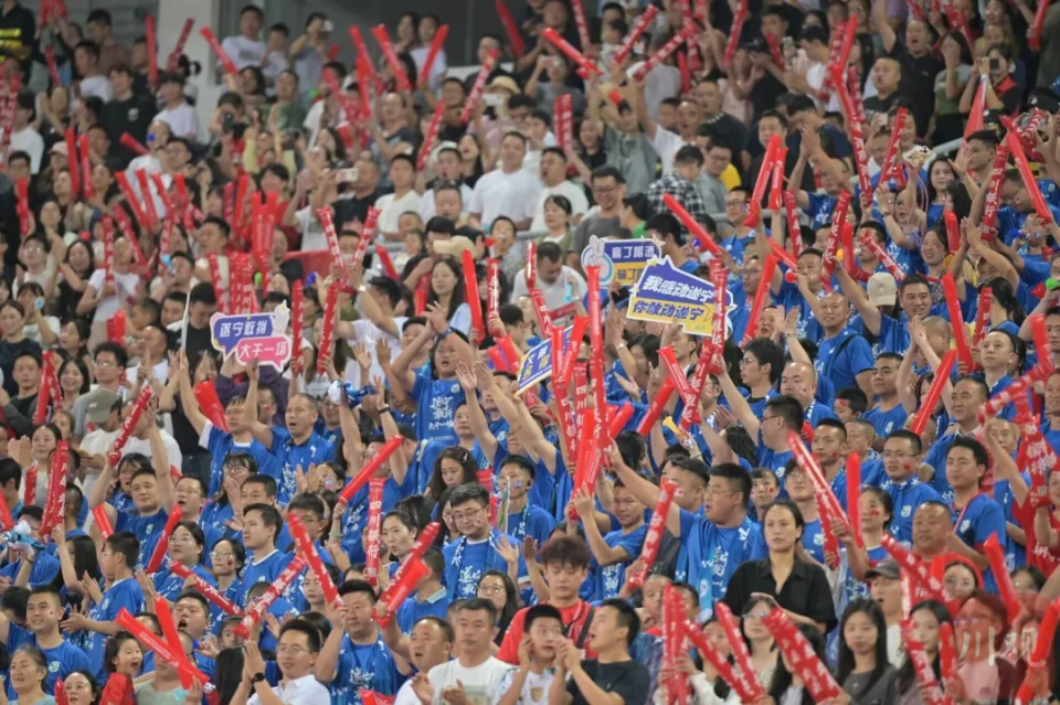 到高潮, 成了白酒文